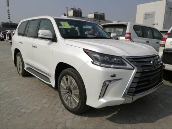 Lexus LX570，豪华与力量的完美结合