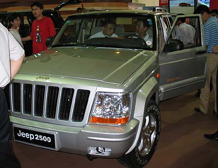 北京Jeep2500，历史、传奇与未来